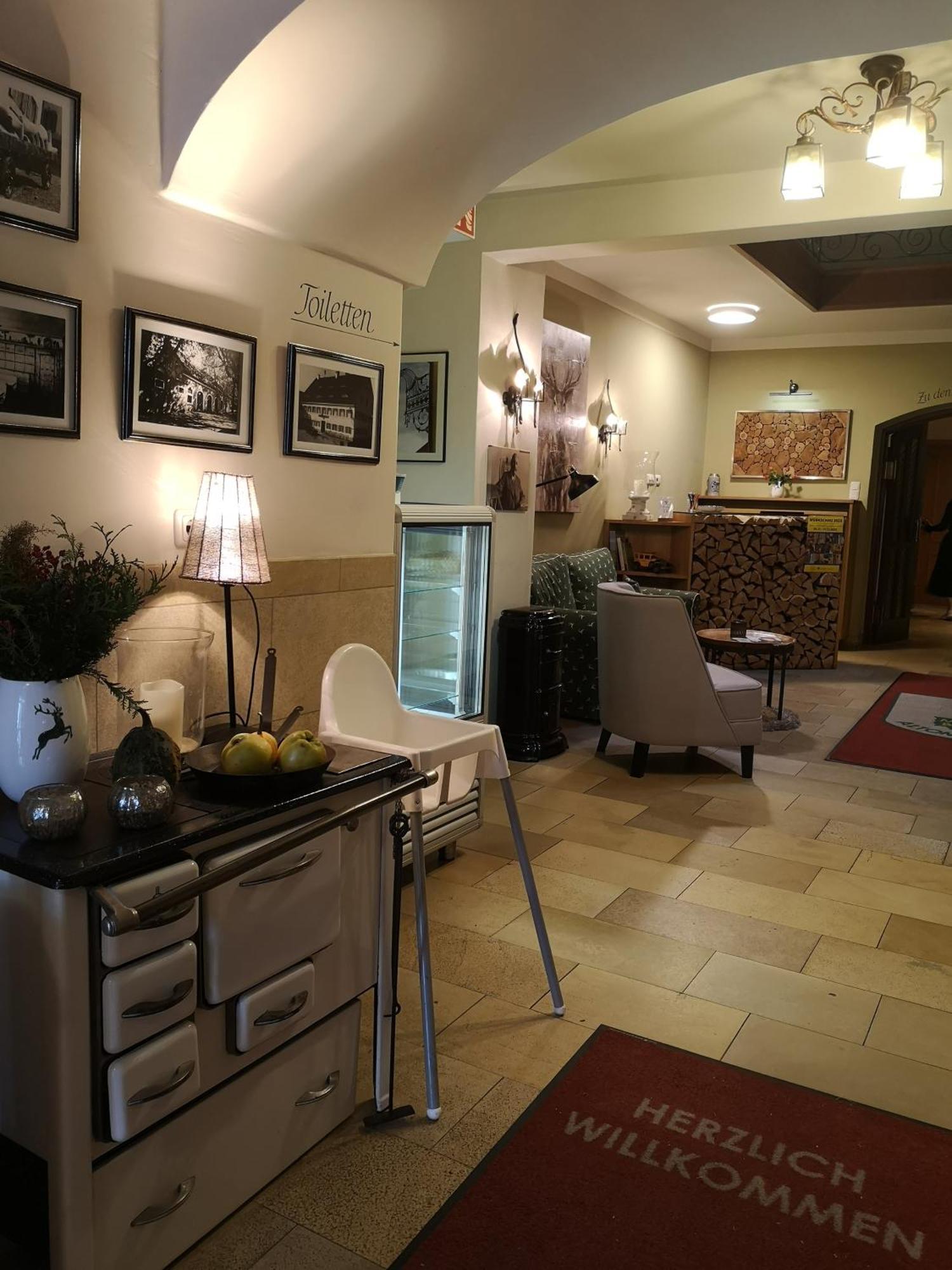 Hotel Maierbraeu Altomunster Bagian luar foto